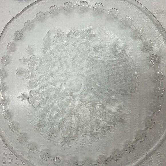 Glass Etched Flower Basket Serving Cake Tray - Picture 8 of 10